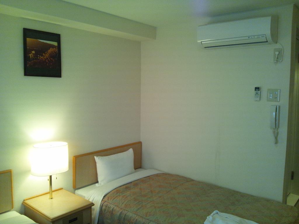 Hotel Az Mie Nabari الغرفة الصورة
